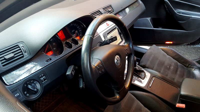 Volkswagen Passat b6 седан салон