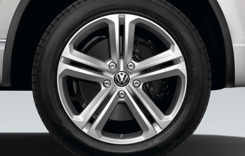 Диски r18 Volkswagen Tiguan Mallory