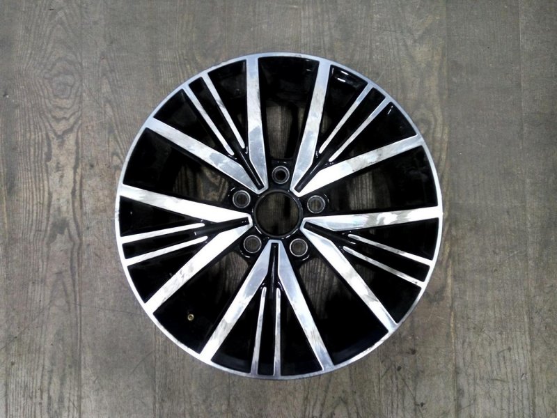 Volkswagen Golf 7 литые диски 16r
