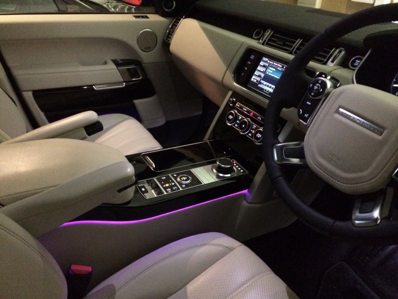 Range Rover Vogue 2017 салон