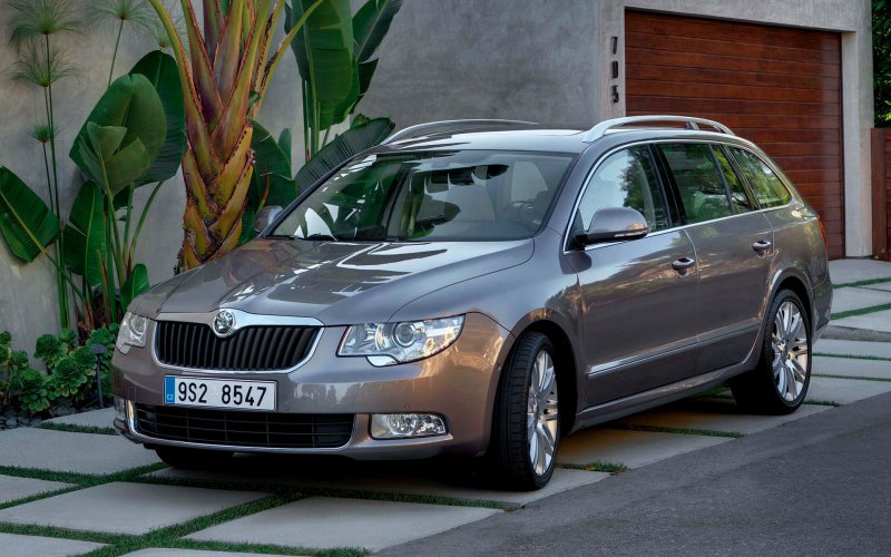 Skoda Superb и 2009 Combi