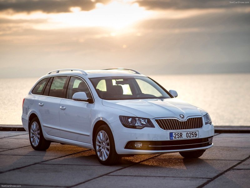 Škoda Superb Combi