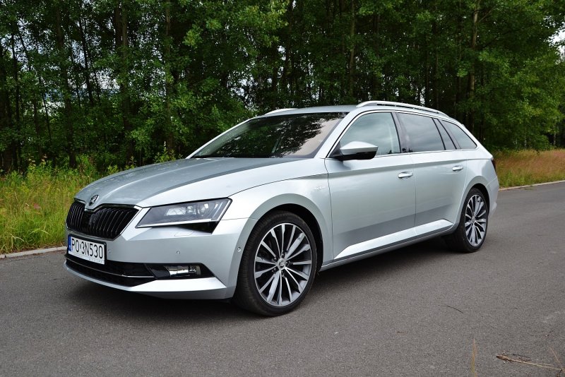 Skoda Superb Combi