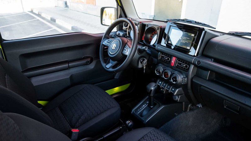 Suzuki Jimny New салон