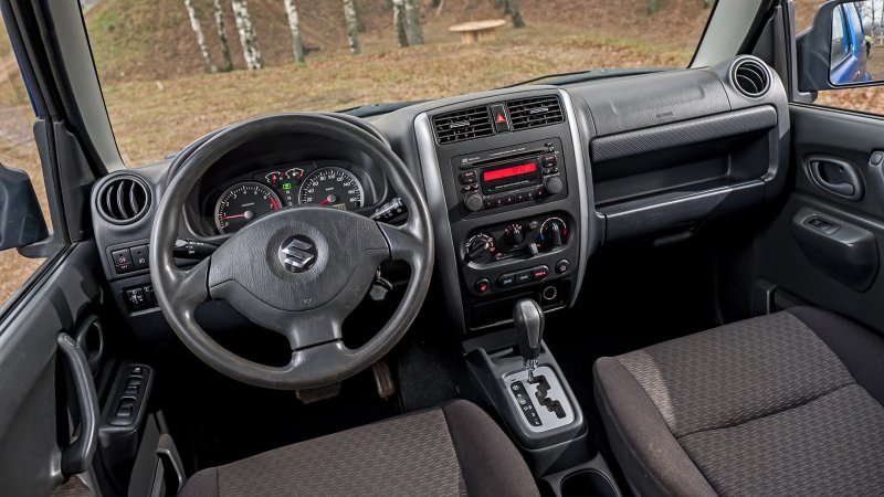 Suzuki Jimny 2005 салон