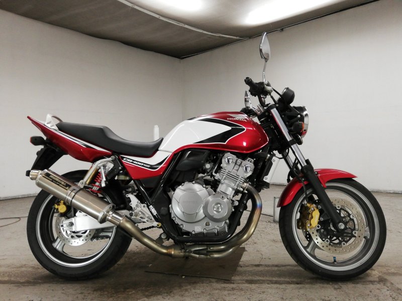 Honda cb400sf Revo nc42