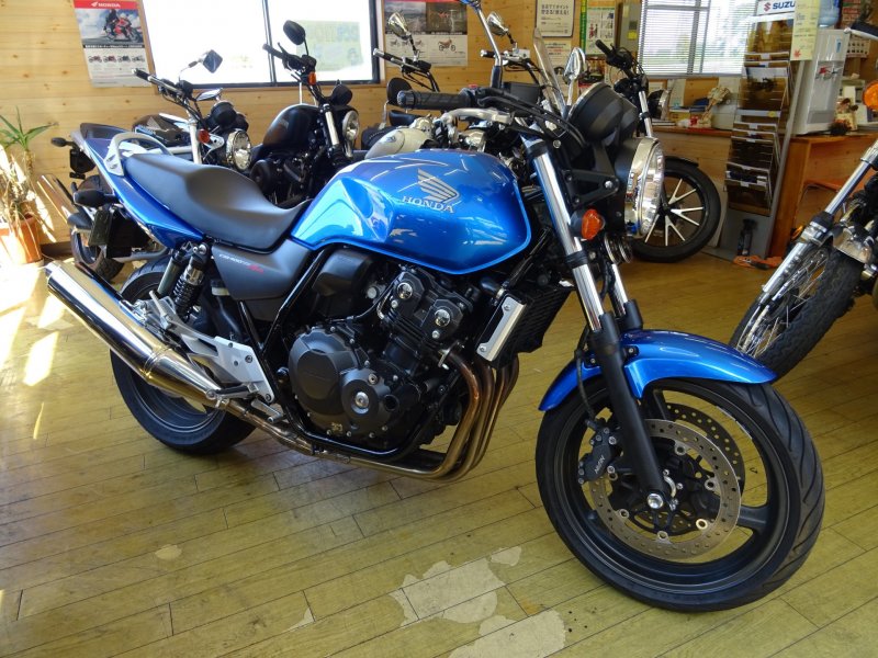 Honda cb400sf