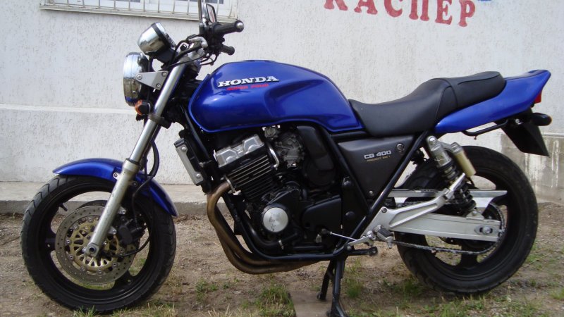 Honda 400 кубиков