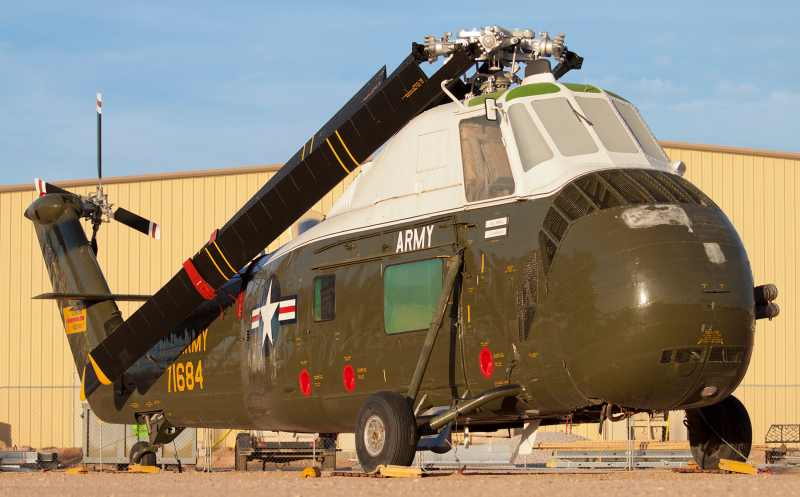 Вертолет Sikorsky Firefly
