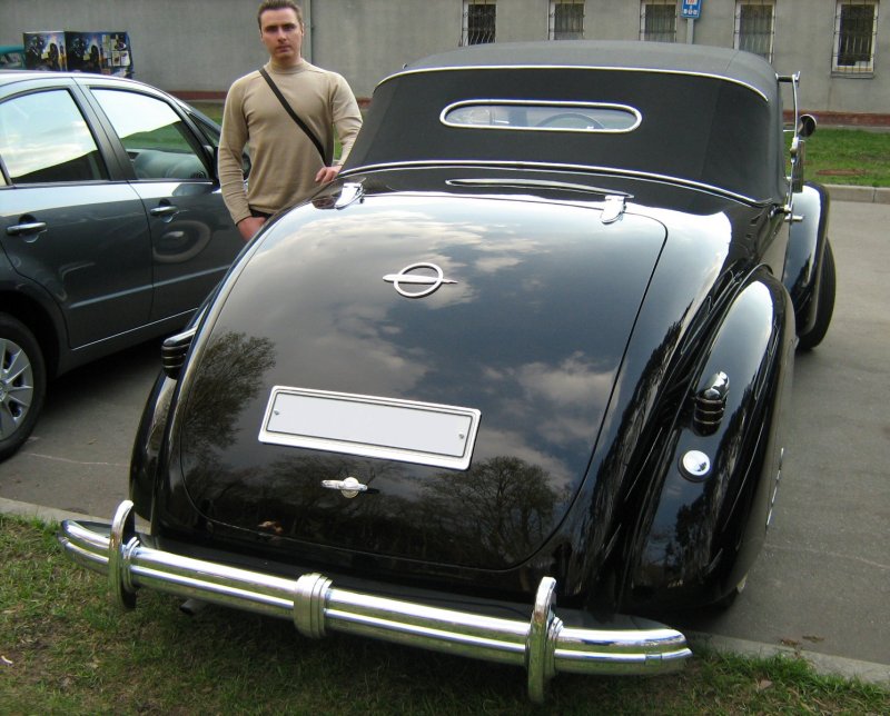 Опель Адмирал 1938 кабриолет