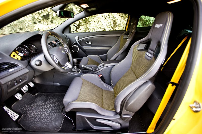 Renault Megane RS 2004 салон