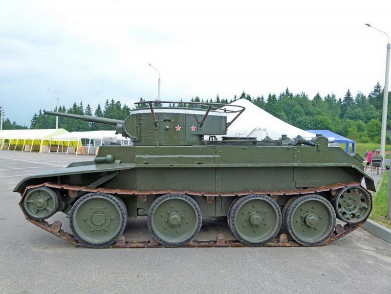 БТ-7 танк СССР