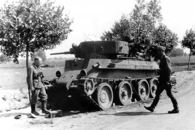 Экипаж танка БТ-7