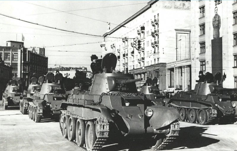 БТ 7 1941 парад
