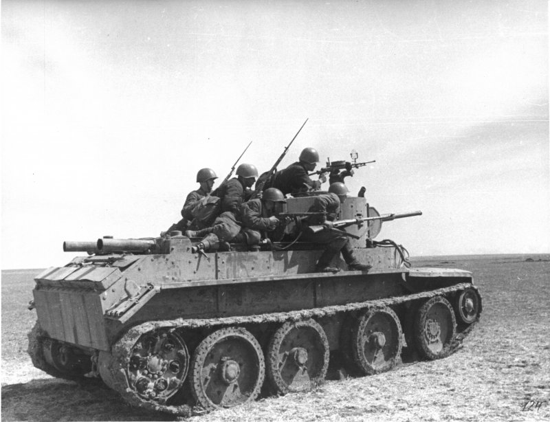 Экипаж танка БТ-7