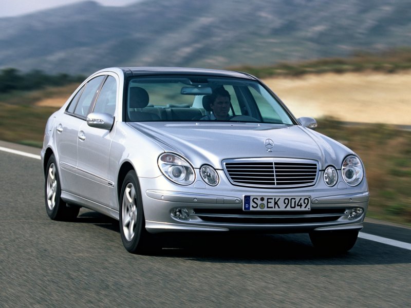 Mercedes Benz e270
