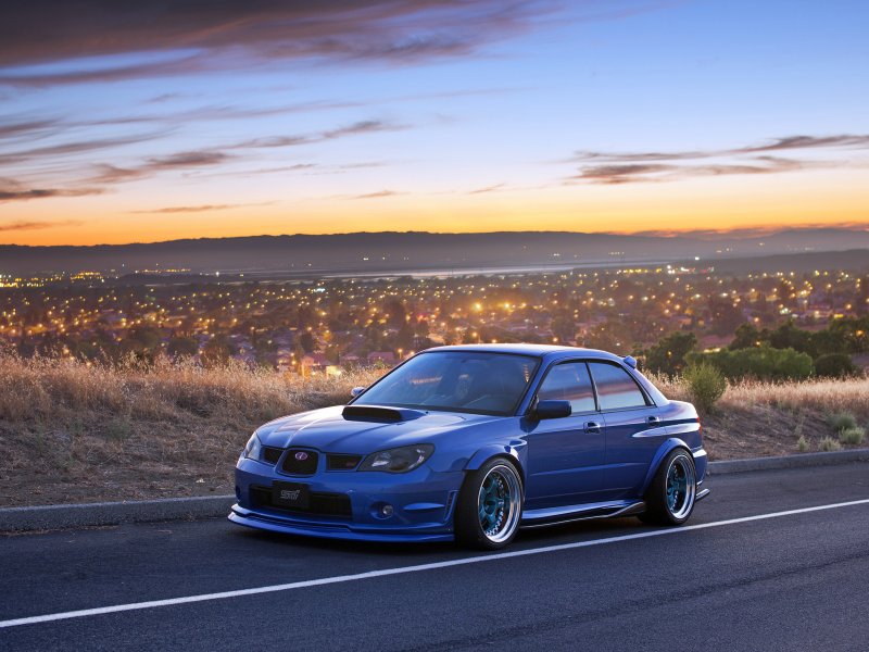 Субару Импреза WRX STI