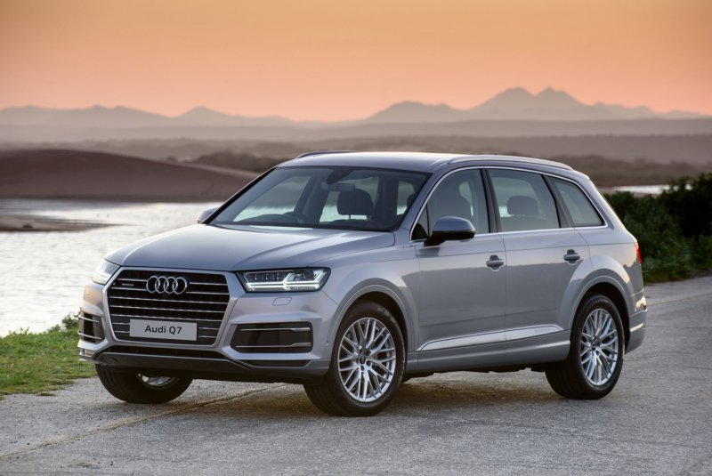 Audi q7 4m 2015