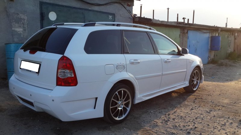 Chevrolet Lacetti универсал r18