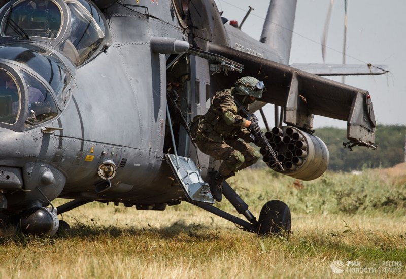 Uh-60 Helicopter Pilot