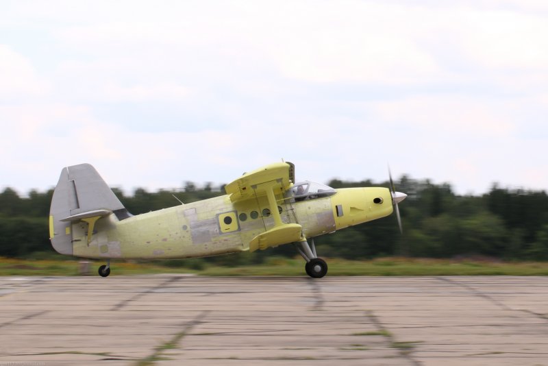 АН-2 модернизированный новосибирским авиационным заводом
