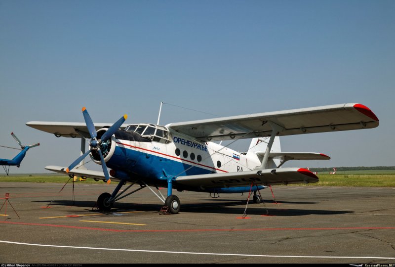 Военный самолет ан2
