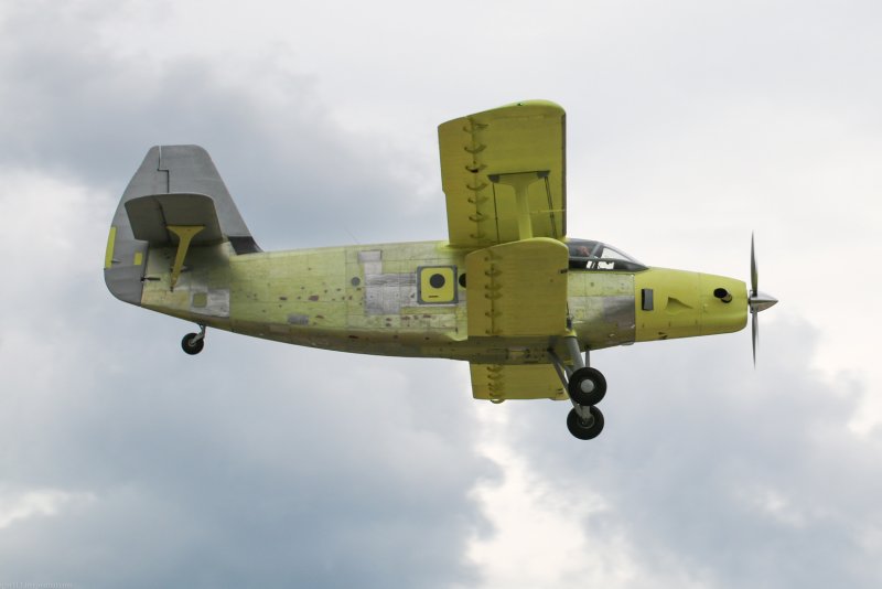Самолёт АН-2