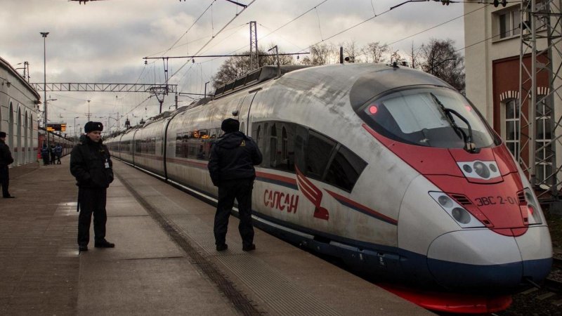 Скоростной электропоезд Сапсан