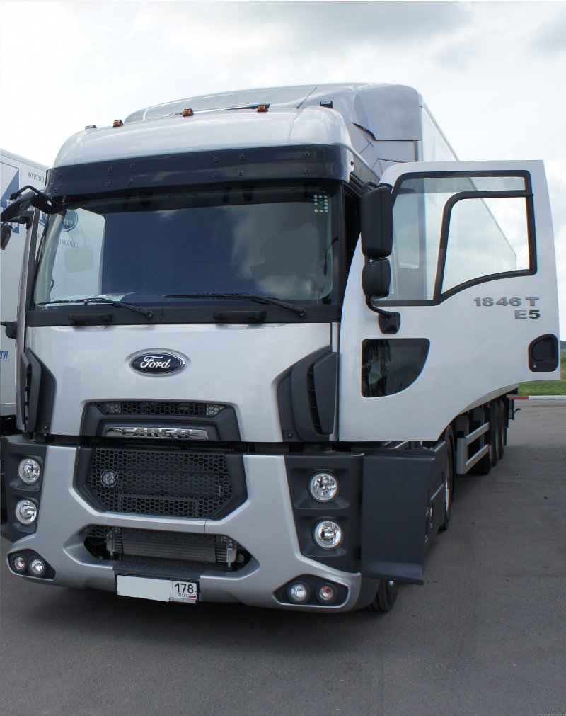 Ford Cargo