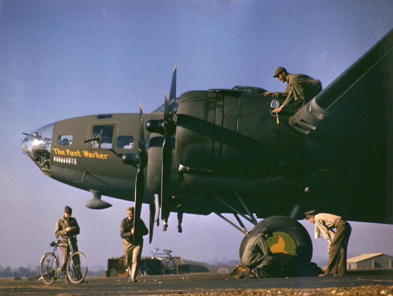 Бомбардировщик b24j Liberator