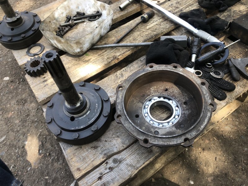 Бортовые редуктора на УАЗ 469