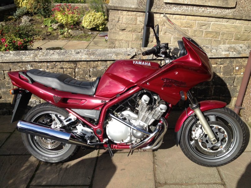 Yamaha xj6 2010