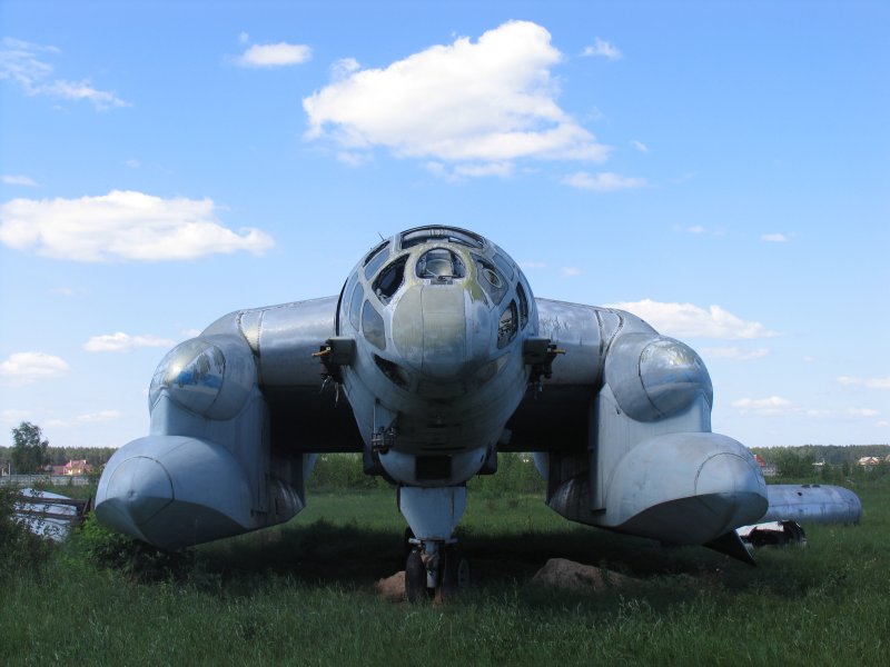 Самолет-амфибия вертикального взлета и посадки ВВА-14