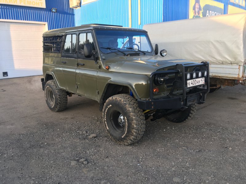 УАЗ Хантер 3153