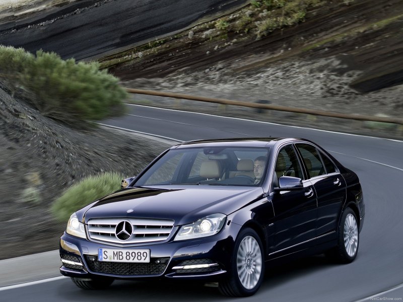 Mercedes-Benz c250 2011