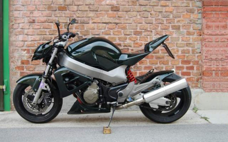 Мотоцикл Honda x11