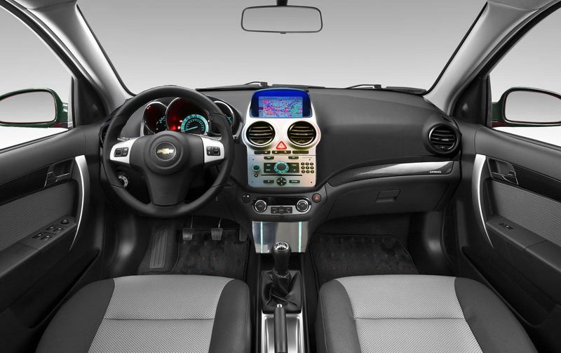 Перетяжка салона Chevrolet Aveo