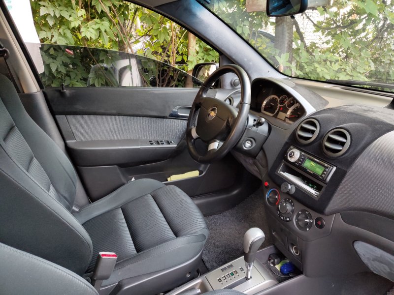 Chevrolet Aveo 2008 салон