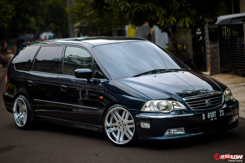 Honda Odyssey ra6 r18