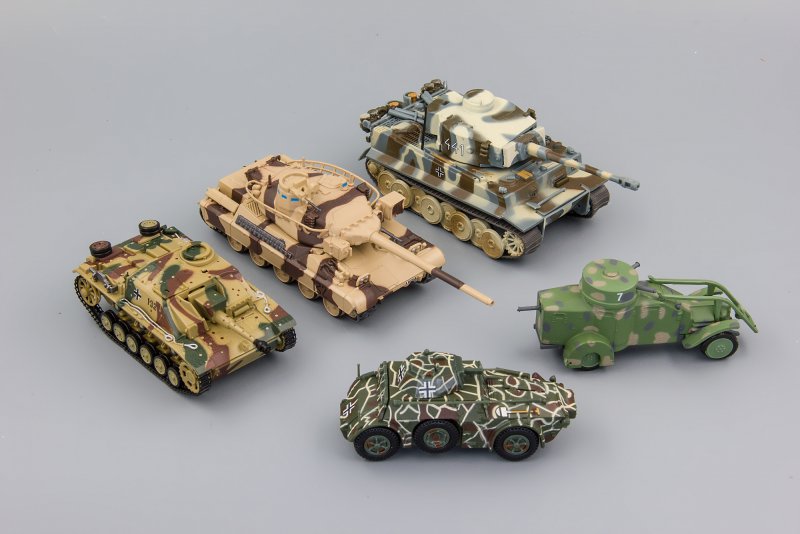 Модель металлическая военной техники 1:43
