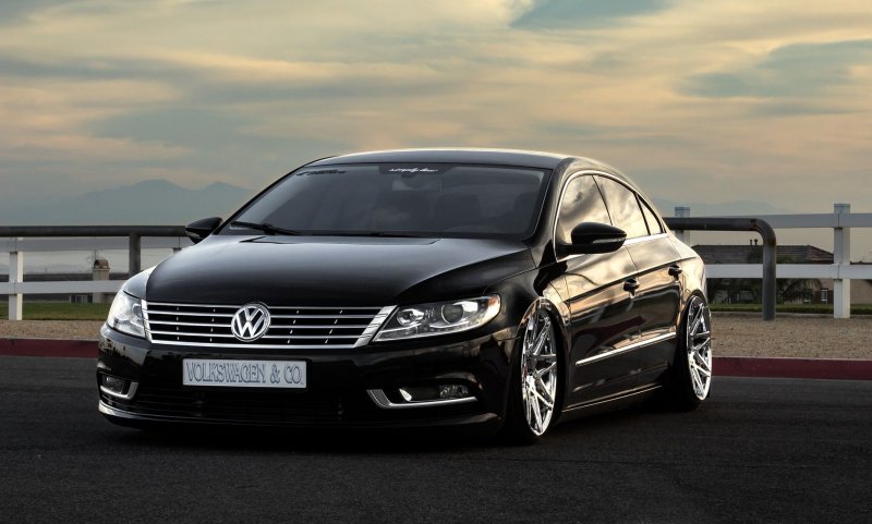 VW Passat cc Black