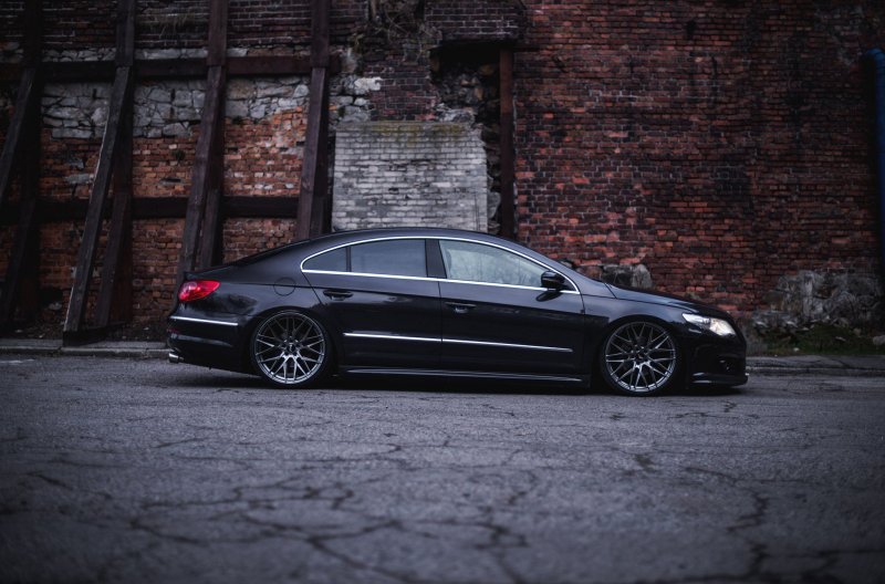 VW Passat cc Black Tuning