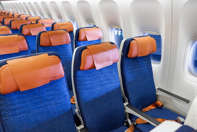 Салон самолёта Боинг 777-300