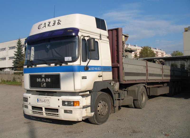 Ман f2000