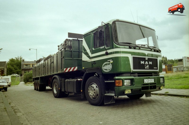 Ман ф90 1986