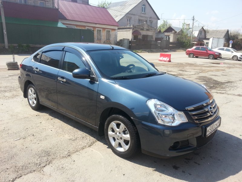 Ниссан Альмера синий