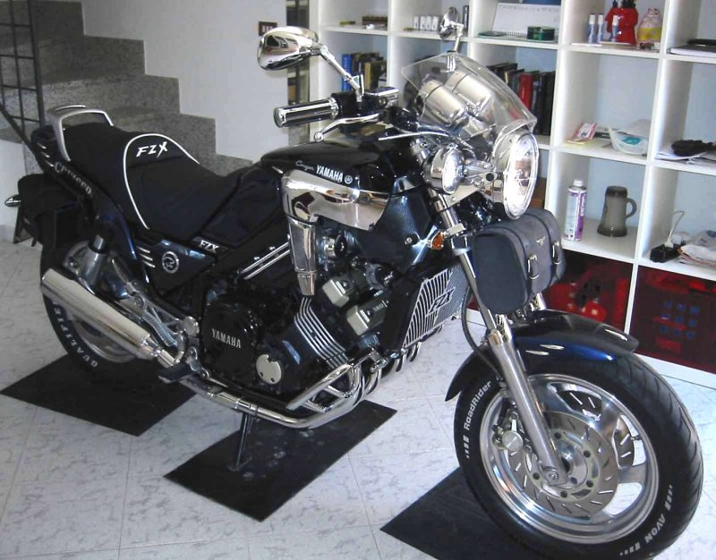 Ямаха 750