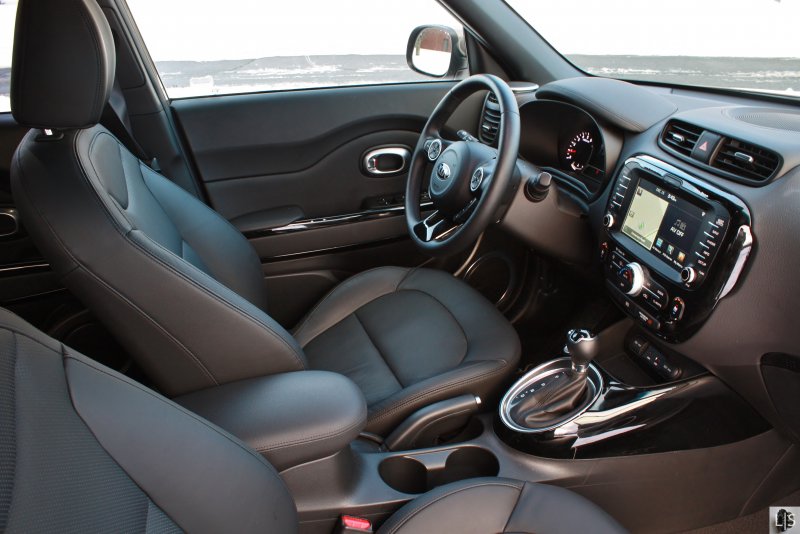 Kia Soul 2016 салон