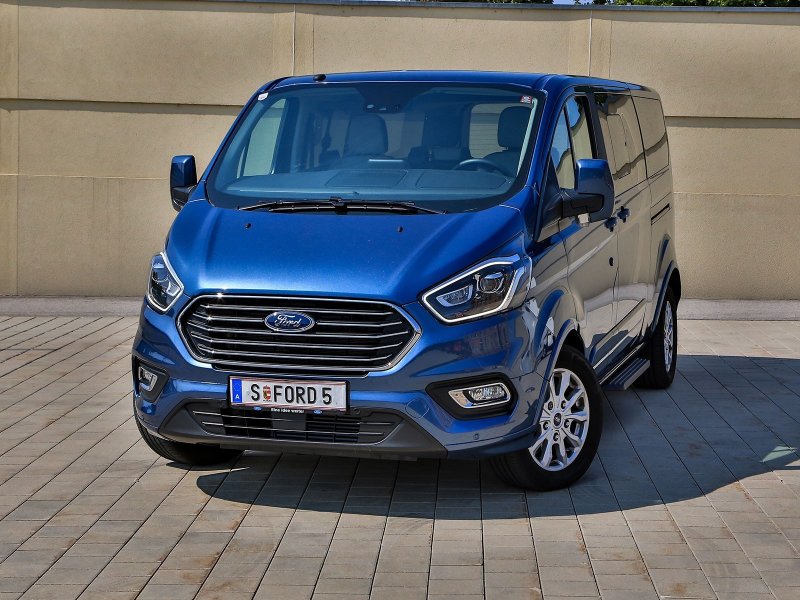 Ford Tourneo Custom 2020