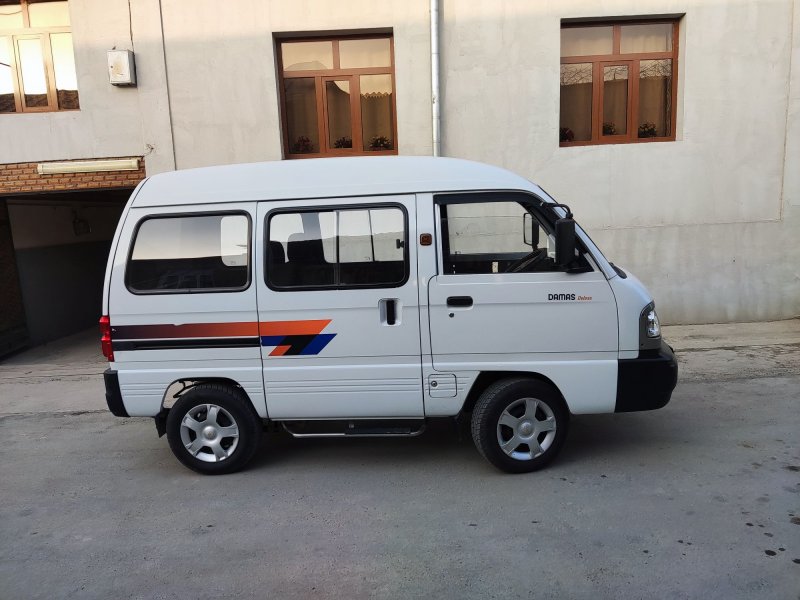 Chevrolet Damas 3